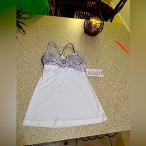 Wrap It Up Lululemon Tank Top - Size 4 - New with Tags